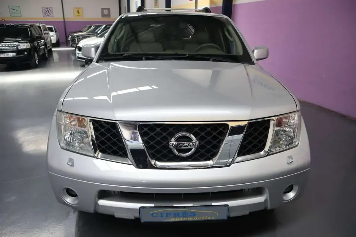 Usado Nissan Pathfinder SE 174 CV (127 kW) 2006 Gris SUV