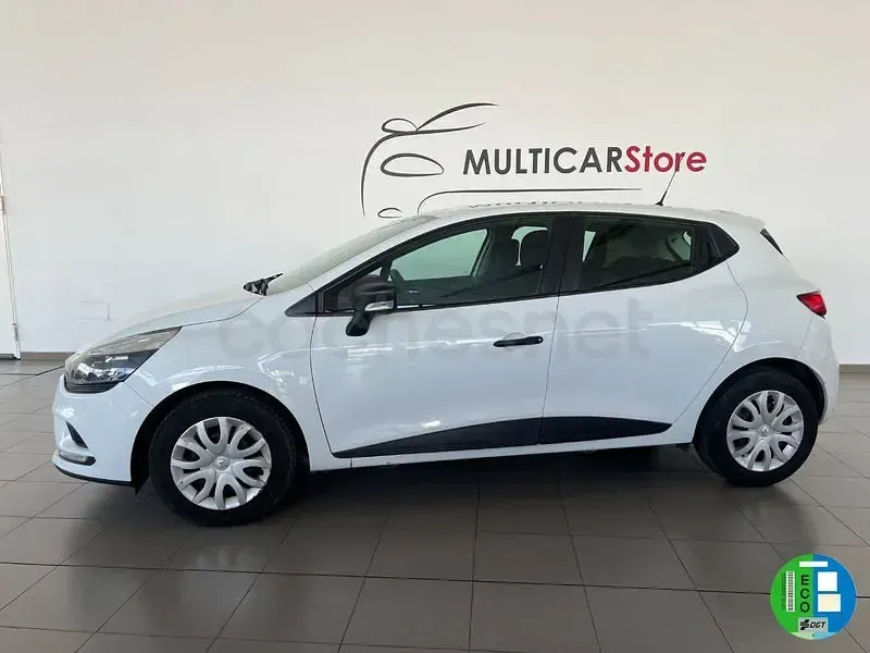 Usado Renault Clio IV Business 90 CV (66 kW) 2019 Blanco Berlina