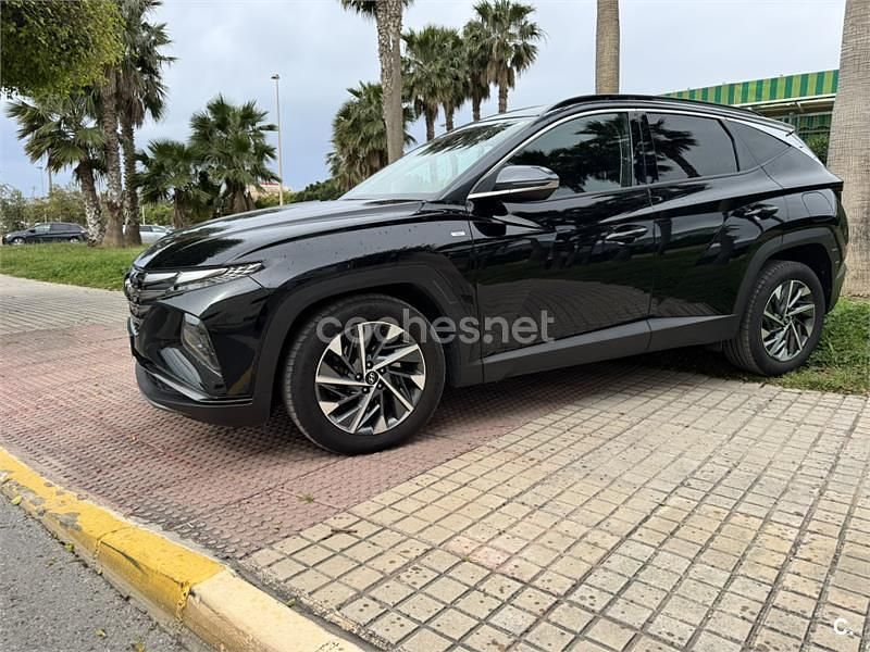 Usado Hyundai Tucson 136 CV (100 kW) 2022 Negro SUV