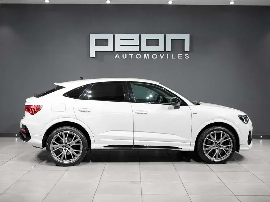 Usado Audi Q3 S-line plus 200 CV (147 kW) 2021 Blanco SUV