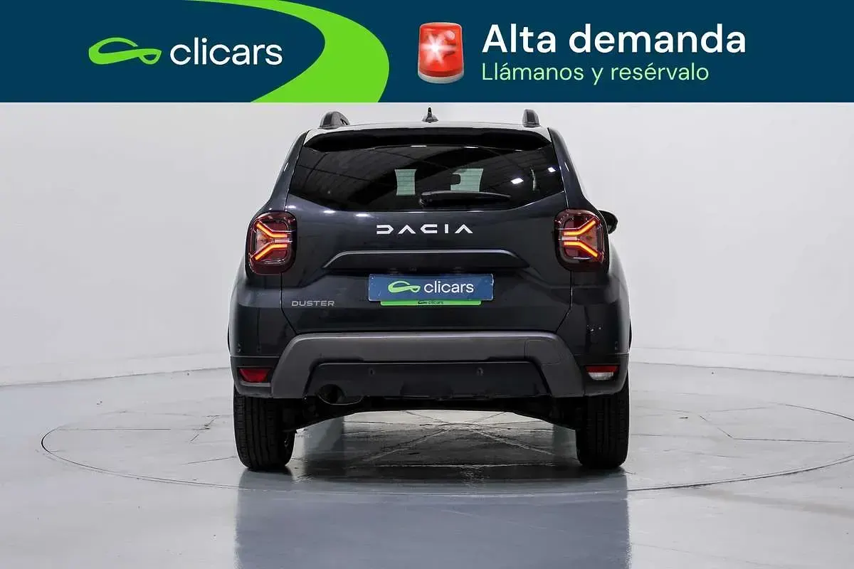 Usado Dacia Duster Journey 150 CV (110 kW) 2024 Gris SUV