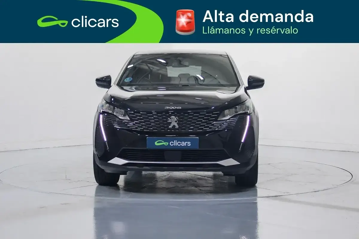 Usado Peugeot 3008 Allure 300 CV (220 kW) 2024 Negro SUV