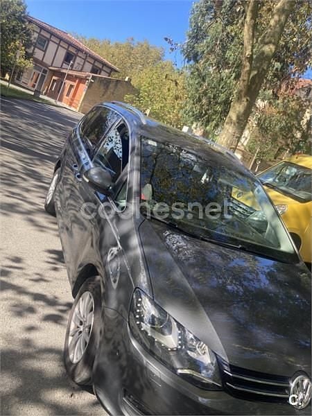 Gris / plata Usado 2014 VW Sharan Advance Monovolumen | 12.500 € (Precio justo) - Imagen 1/4