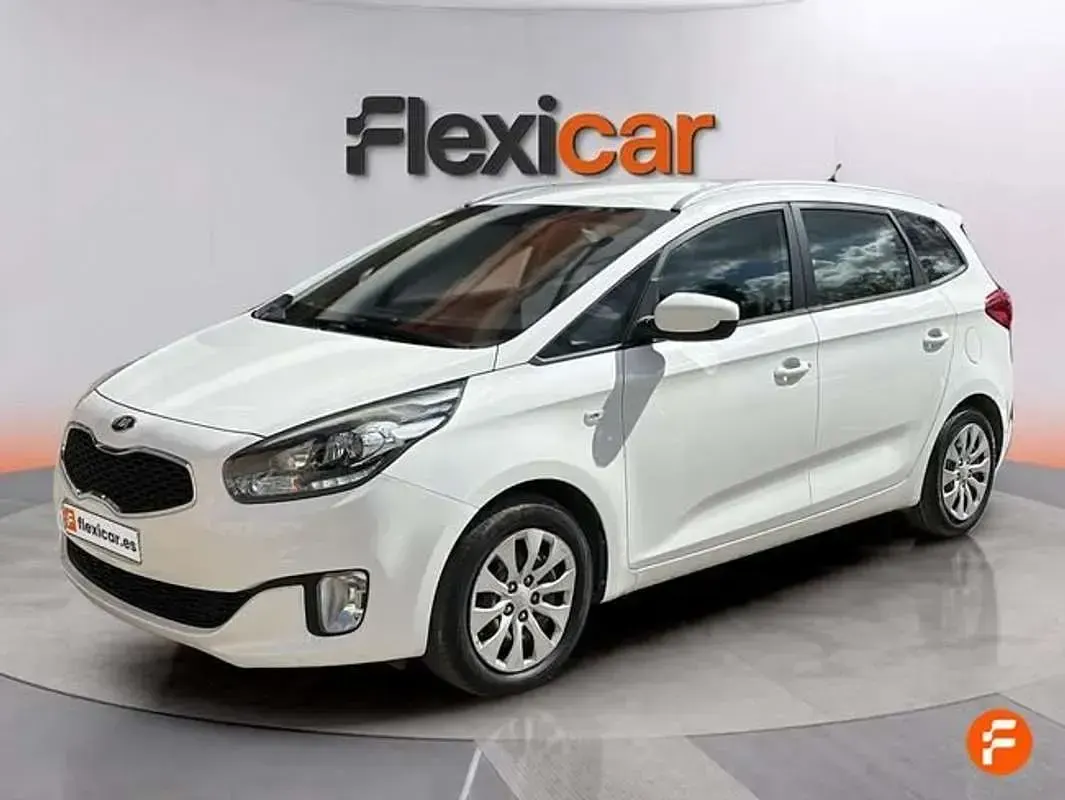 Usado Kia Carens 135 CV (99 kW) 2016 Blanco Monovolumen
