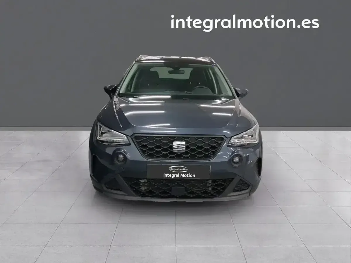 Usado Seat Arona Style 115 CV (84 kW) 2025 Negro SUV