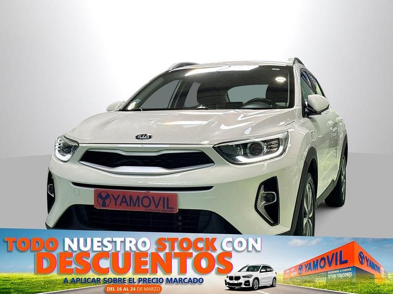 Usado Kia Stonic 120 CV (88 kW) 2021 Blanco SUV