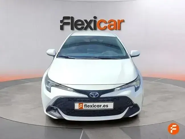 Usado Toyota Corolla Active 140 CV (102 kW) 2024 Blanco