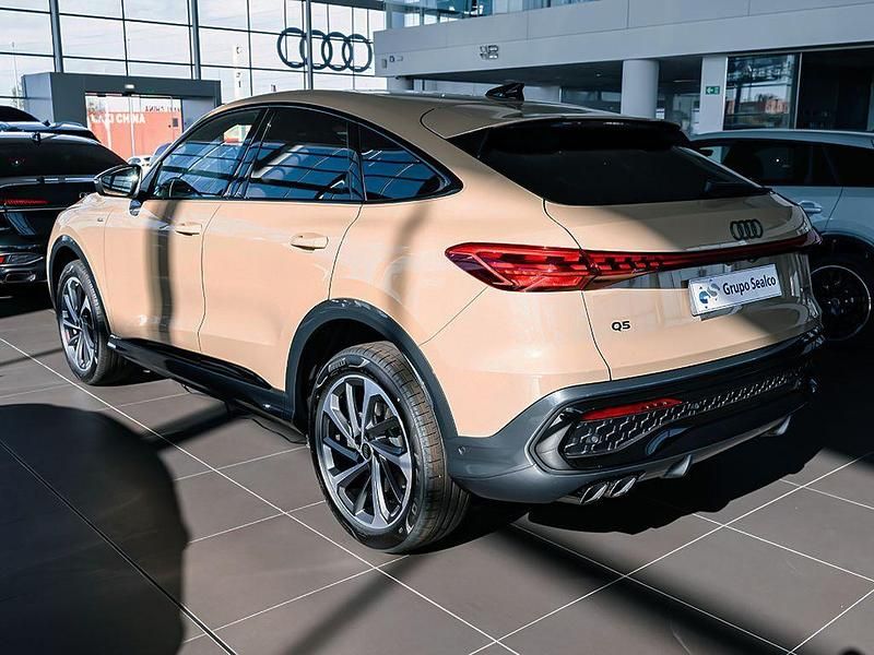 Nuevo Audi Q5 Sportback Premium 204 CV (150 kW) 2025 Beige SUV