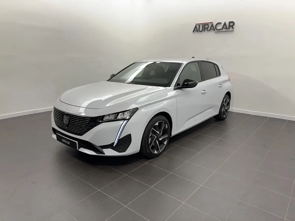 Usado Peugeot 308 Allure 145 CV (106 kW) 2025 Blanco Berlina