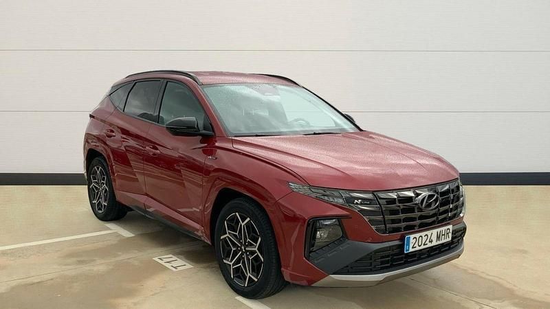 Rojo Usado 2023 Hyundai Tucson N Line SUV | 25.900 € (Caro) - Imagen 1/4