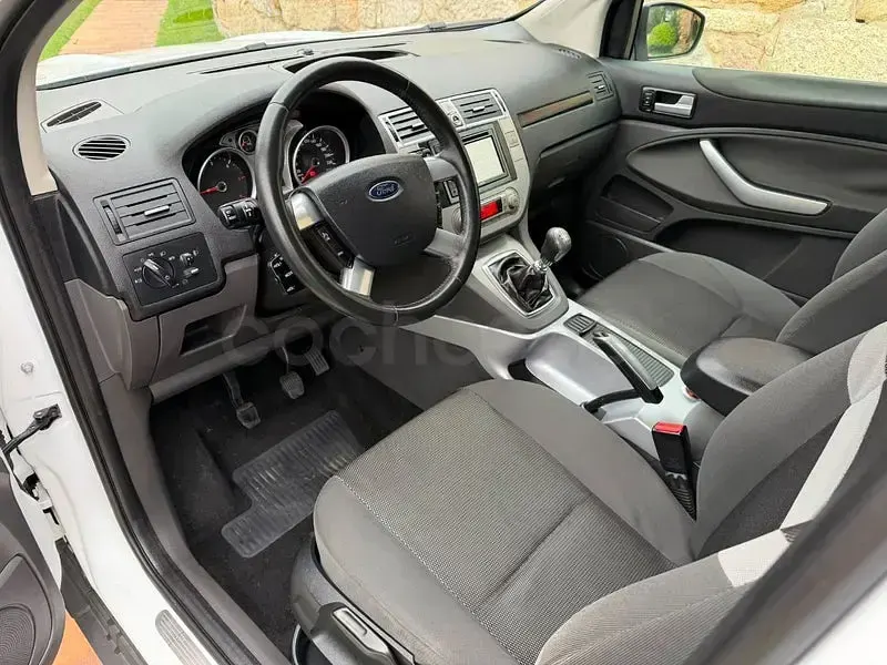 Usado Ford Kuga Trend 140 CV (102 kW) 2011 Blanco SUV