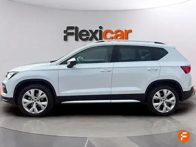 Usado Seat Ateca Style 150 CV (110 kW) 2022 Blanco SUV