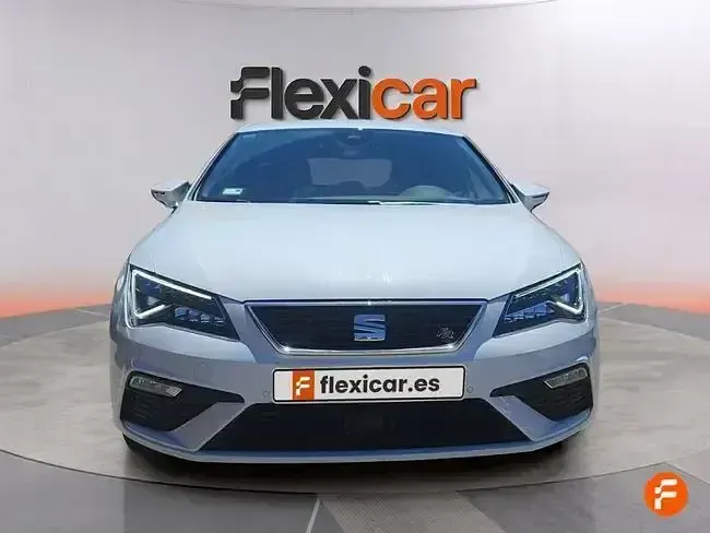 Usado Seat Leon FR 150 CV (110 kW) 2020 Blanco