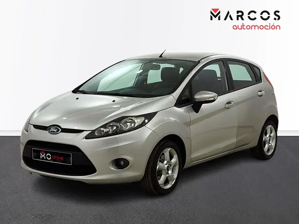 Usado Ford Fiesta Trend 90 CV (66 kW) 2009