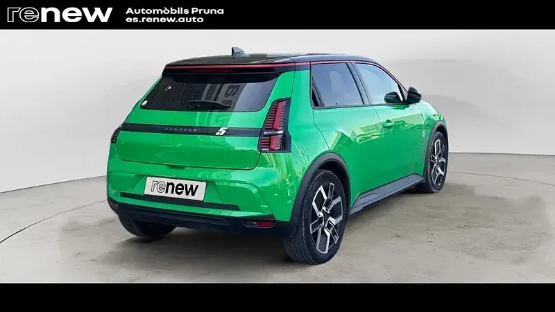 Usado Renault R5 Techno 110 kW (150 CV) 2025 Verde Utilitario