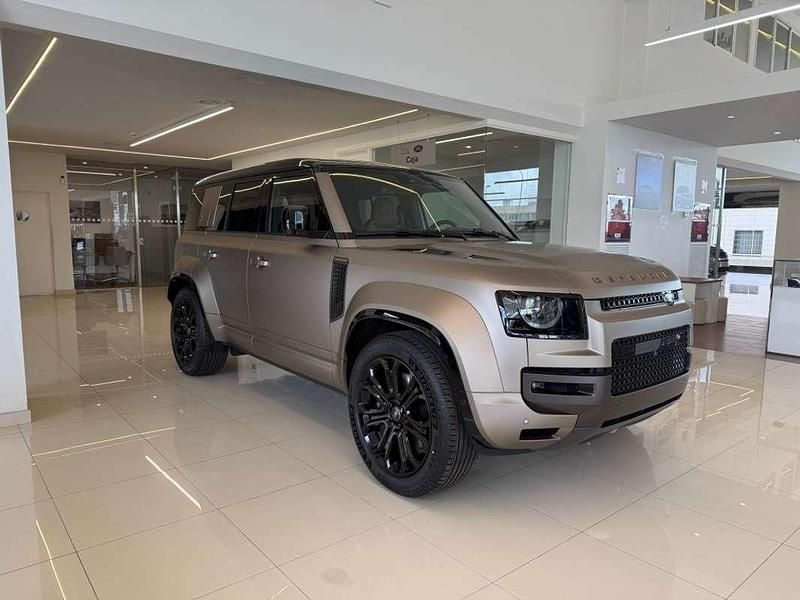 Beige Nuevo 2025 Land Rover Defender SUV | 207.500 € - Imagen 1/4