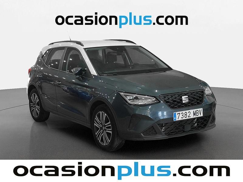 Usado Seat Arona Style 110 CV (80 kW) 2022 Azul SUV
