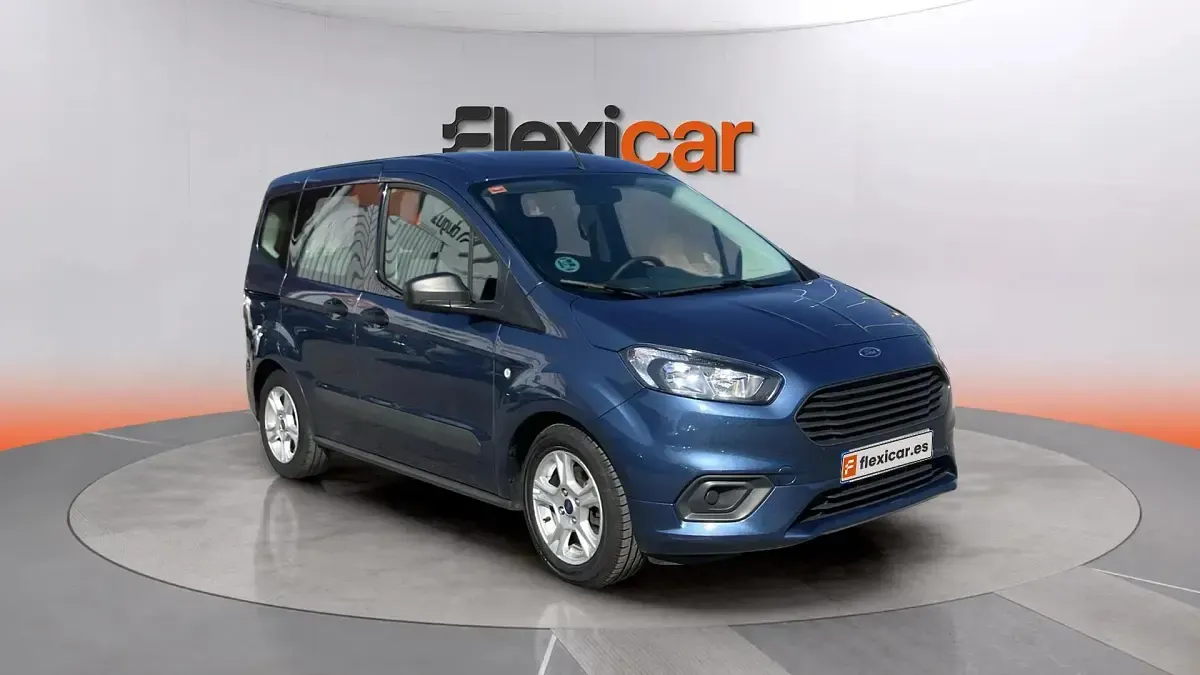 Usado Ford Tourneo Courier Trend 102 CV (75 kW) 2019 Monovolumen