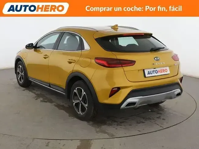 Usado Kia XCeed 141 CV (103 kW) 2021 Amarillo SUV