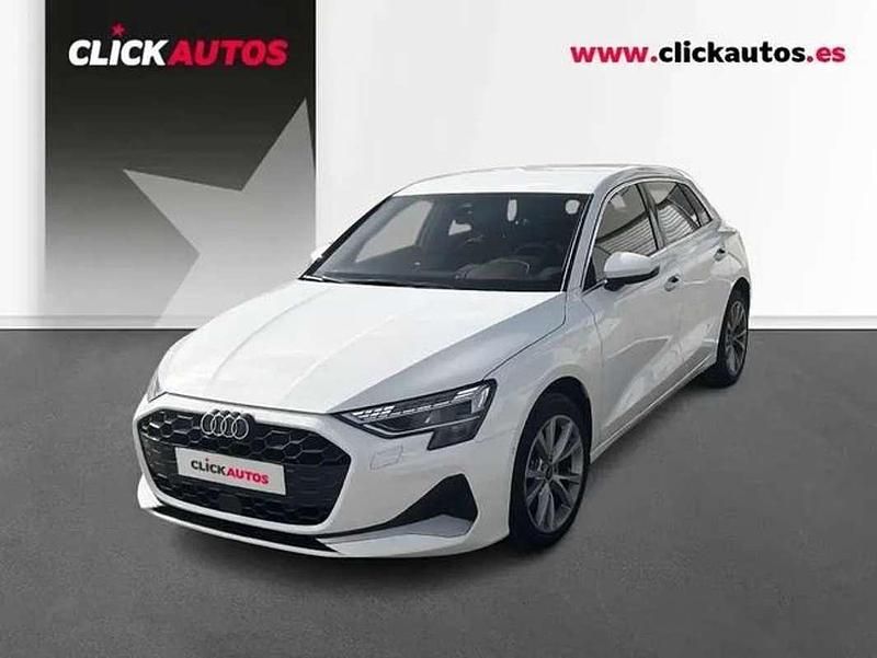Usado Audi A3 Advanced 116 CV (85 kW) 2025 Blanco Berlina