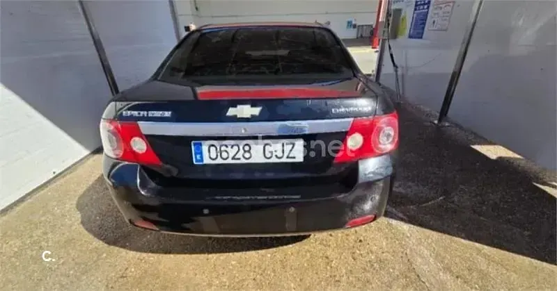 Usado Chevrolet Epica LT 150 CV (110 kW) 2008 Negro Berlina