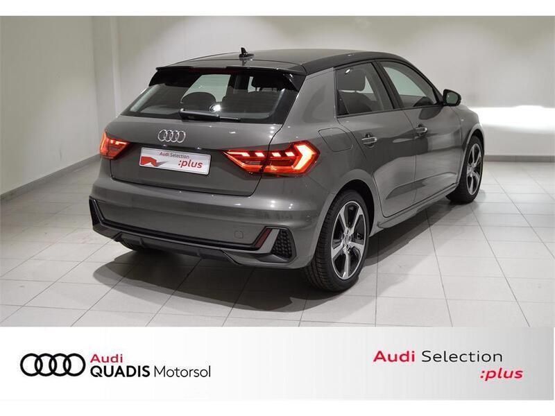 Usado Audi A1 Sportback 110 CV (80 kW) 2023 Gris cronos Utilitario