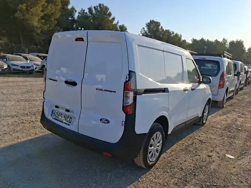 Usado Ford Transit Trend 101 CV (74 kW) 2025 Blanco Van