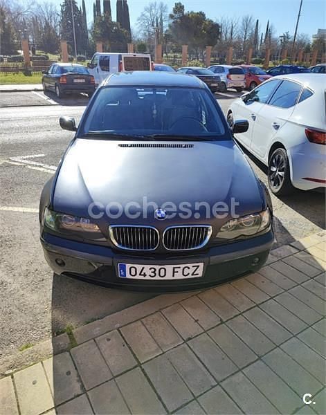 Negro Usado 2002 BMW 320 Berlina | 3200 € (Precio justo) - Imagen 1/4