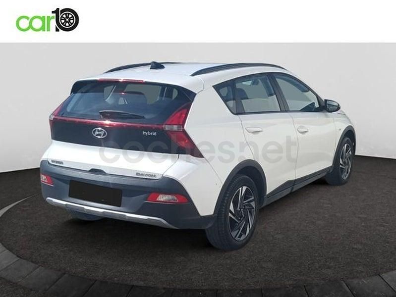 Usado Hyundai Bayon 100 CV (73 kW) 2023 Blanco SUV