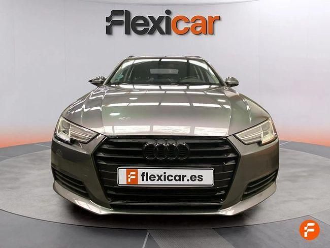 Usado Audi A4 150 CV (110 kW) 2018 Gris / plata Familiar