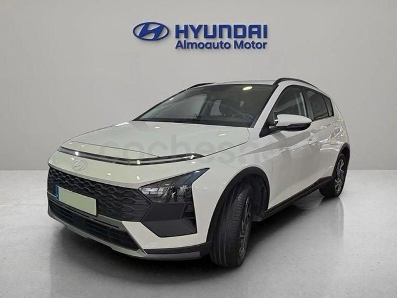 Usado Hyundai Bayon 100 CV (73 kW) 2025 Blanco SUV