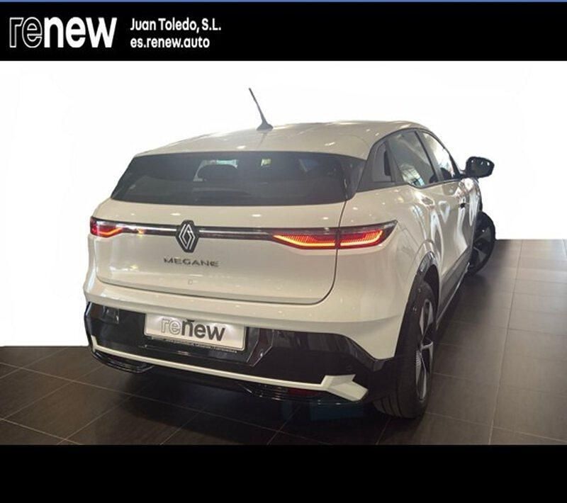 Usado Renault Mégane Equilibre 161 kW (220 CV) 2022 Blanco Berlina
