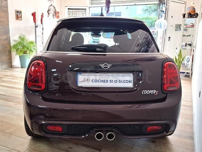 Usado Mini Cooper S 192 HP (141 kW) 2019 Roxo Citadino