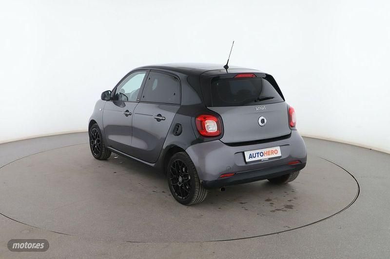 Usado Smart ForFour Basis 91 CV (66 kW) 2015 Gris Utilitario
