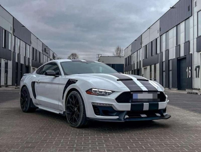 Usado Ford Mustang 315 CV (231 kW) 2020 Blanco Coupe
