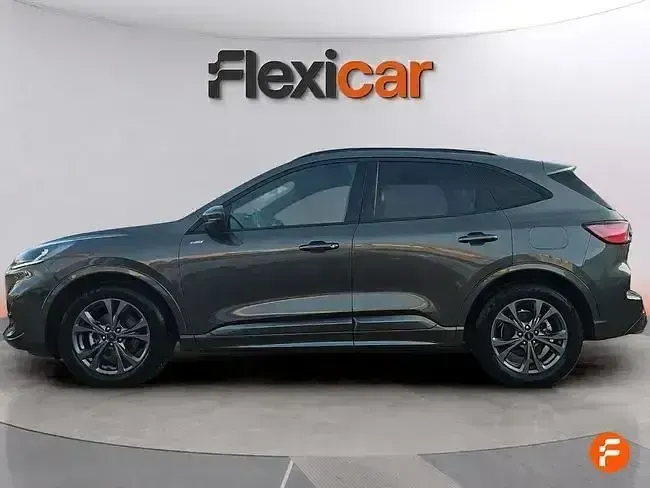 Usado Ford Kuga ST-Line 120 CV (88 kW) 2024 Gris SUV