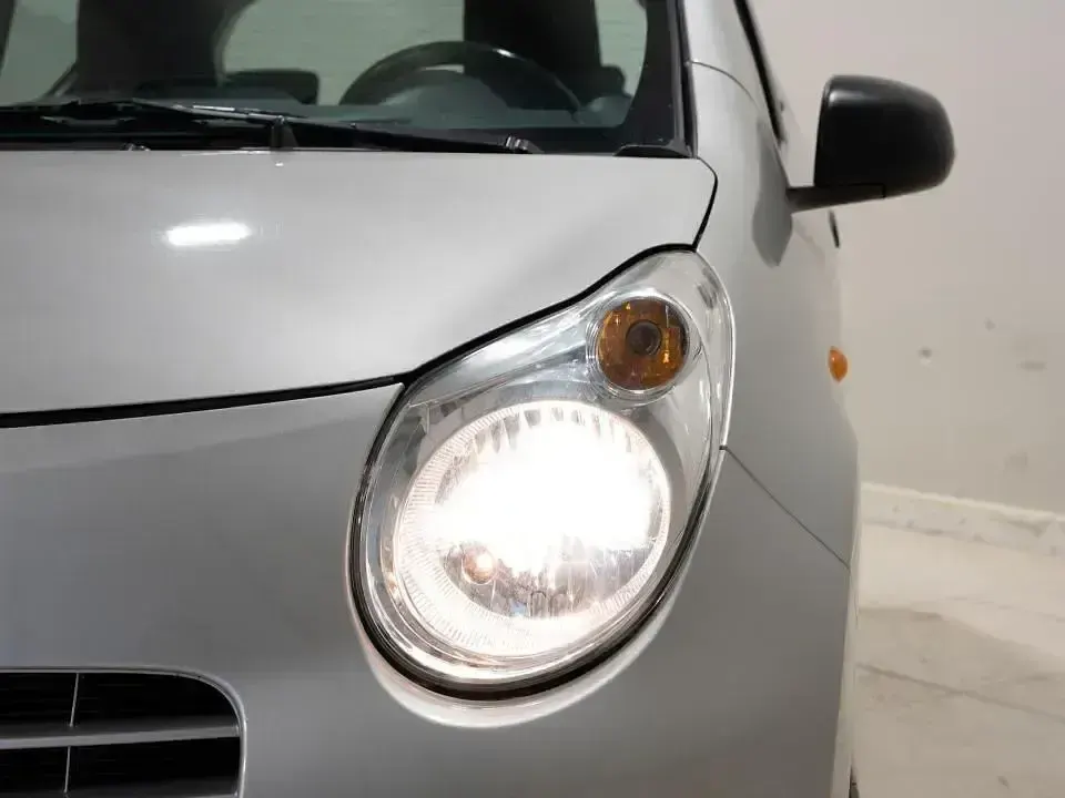 Usado Suzuki Alto 68 CV (50 kW) 2009 Plateado Utilitario