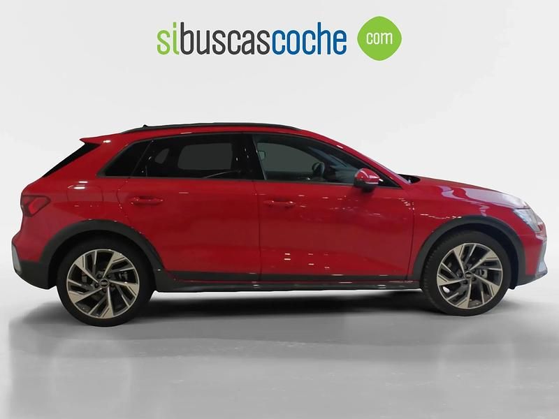 Nuevo Audi A3 e-tron Advanced 204 CV (150 kW) 2026 Rojo Utilitario