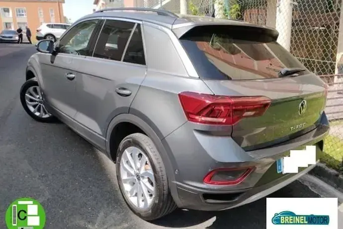 Usado VW T-Roc Advance 150 CV (110 kW) 2022 SUV