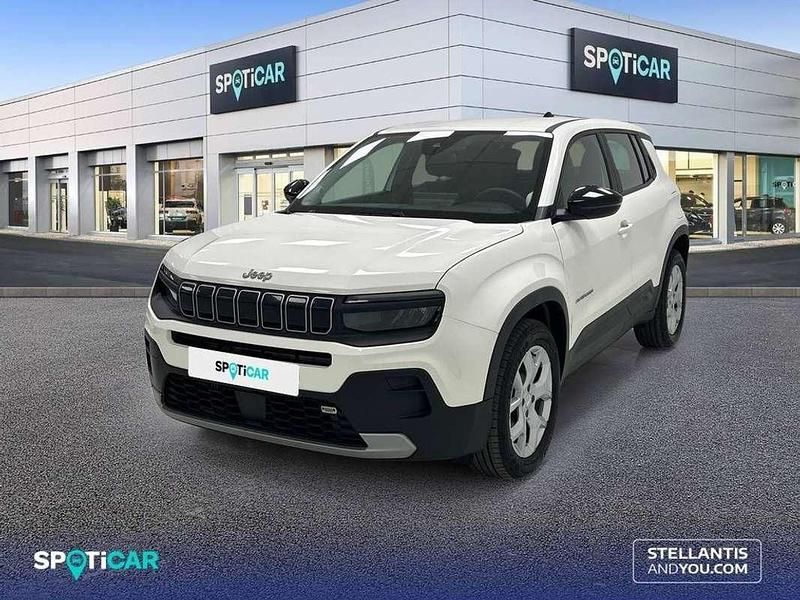 Usado Jeep Avenger Altitude 101 HP (74 kW) 2024 Branco SUV