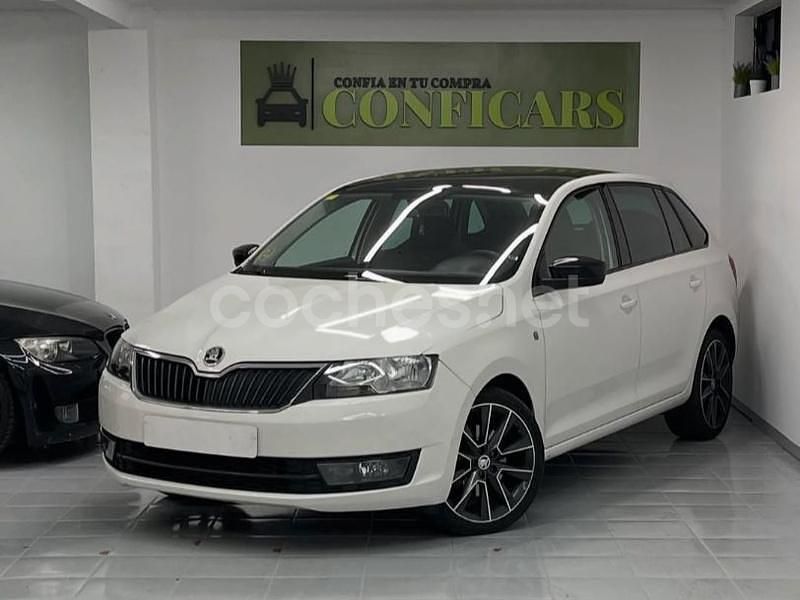 Blanco Usado 2015 Skoda Rapid Ambition Berlina | 9990 € (Precio justo) - Imagen 1/4