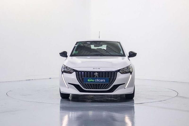 Usado Peugeot 208 Active 102 CV (75 kW) 2022 Blanco Utilitario