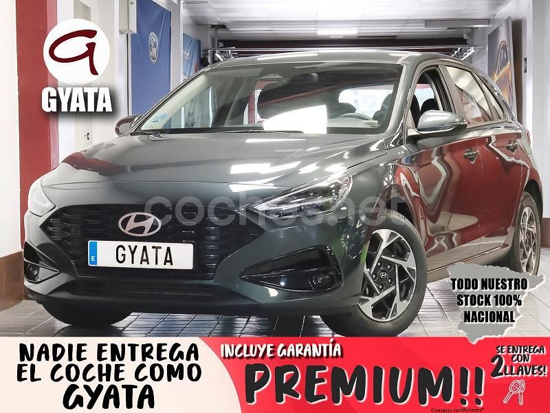 Verde Usado 2025 Hyundai i30 Berlina | 19.890 € (Buen precio) - Imagen 1/4