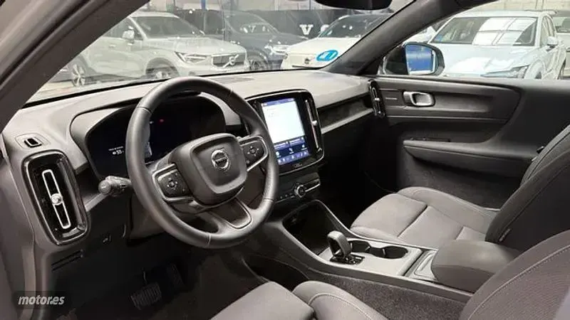 Usado Volvo EC40 Ultra 325 kW (442 CV) 2025 Gris SUV