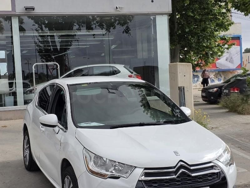 Usado Citroën DS4 92 CV (67 kW) 2013 Blanco Utilitario