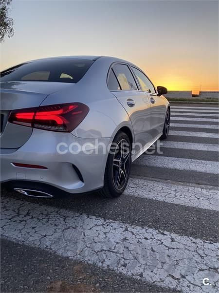 Usado Mercedes A200 163 CV (119 kW) 2019 Gris / plata Berlina