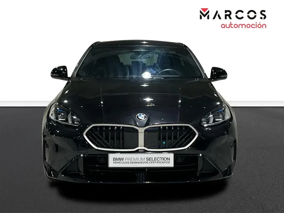 Usado BMW 120 Comfort Edition 163 CV (119 kW) 2025 Negro Utilitario