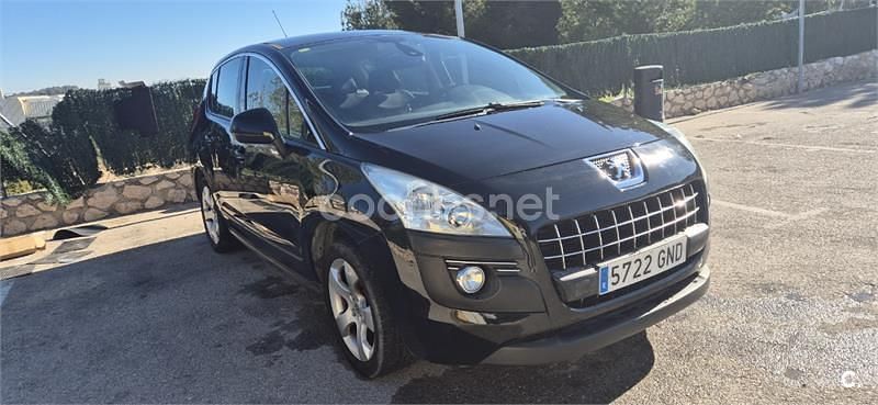 Usado Peugeot 3008 110 CV (80 kW) 2009 Negro Familiar