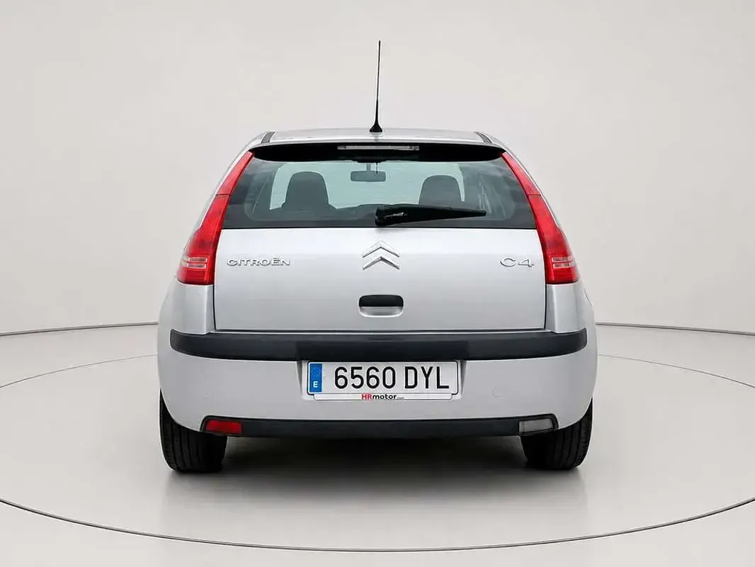 Usado Citroën C4 VTR Sport 109 CV (80 kW) 2006 Gris Utilitario