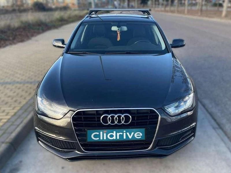 Usado Audi A4 Premium 150 CV (110 kW) 2015 Negro Familiar